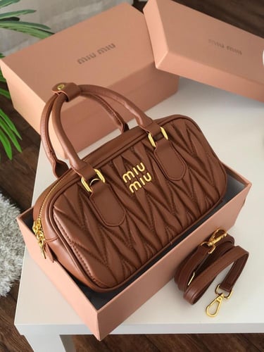 شنطة ميوميو