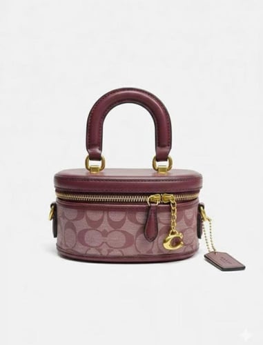 شنطة كوتش مع الملحقات