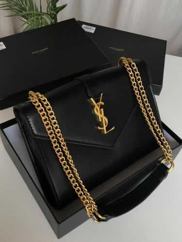 شنطة سان لوران