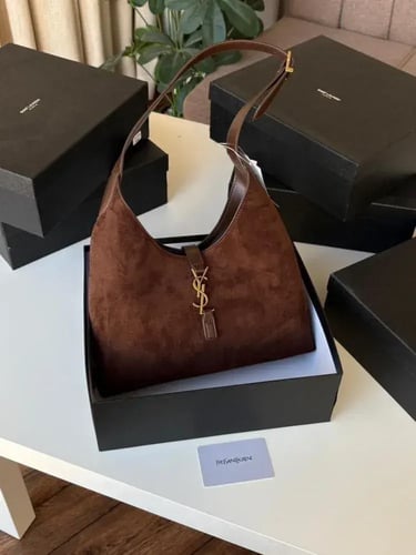 شنطة سان لوران شتوي مخمل