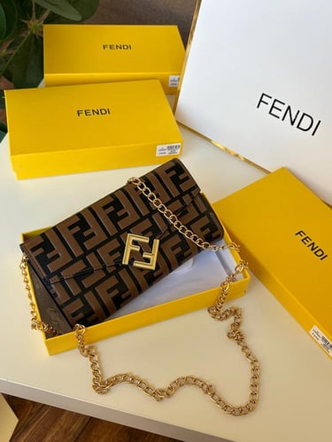 شنطة فندي ميني