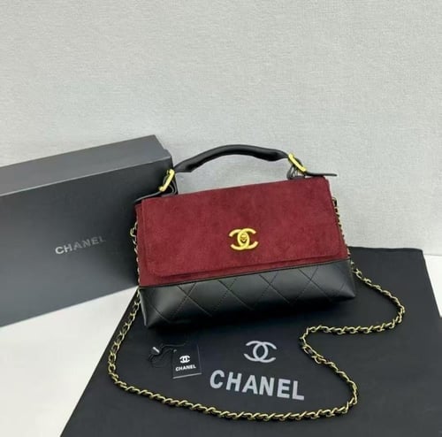 شنطة شانيل مع كافة الملحقات