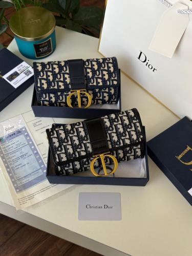 Dior bag quality, material, and design