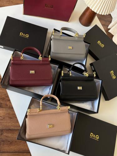 شنطة دولتشي اند غابانا