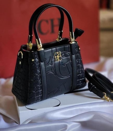 شنطة سي اتش