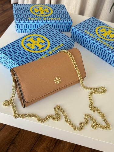 شنطة توري بورش