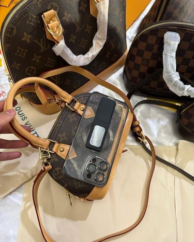 شنطة لويس فيتون