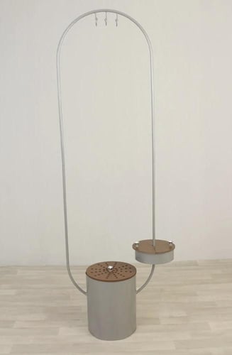 معلاق ملابس مع مبخره