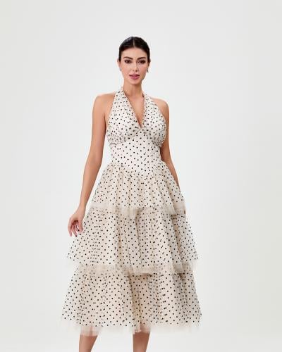 فستان مميز بطبقات