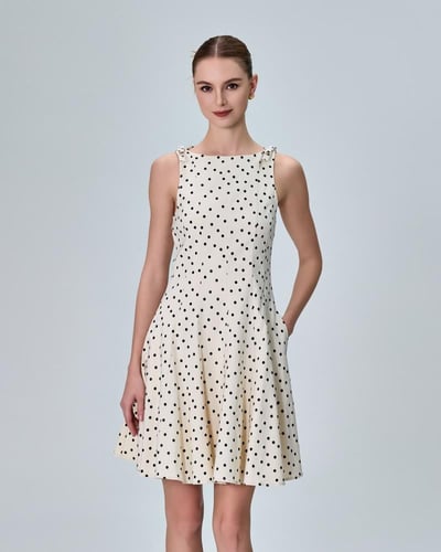 فستان بيج منقط قصير