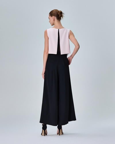 جمبسوت مزين بتطريز ورد