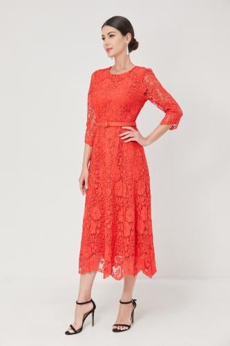 فستان مميز بحزام