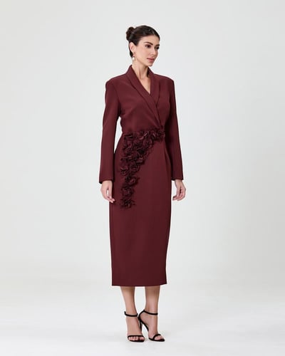 فستان بأكمام مميزة