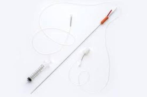 Double cavity follicle aspiration needle