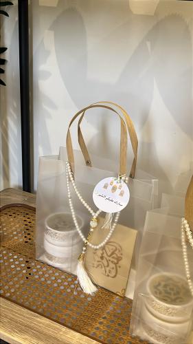 هدايا رمضان مكون من ٥ قطع