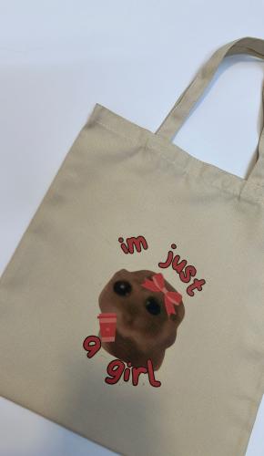 Large-sized strawberry bag