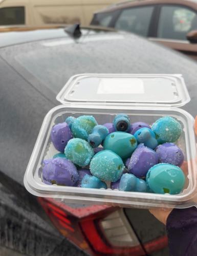 بوكس مكس الريدبول و توت الأزرق الحامض