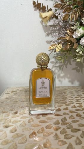 TOUCAN perfume