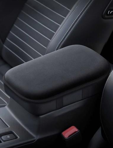 وسادة تكاية السيارة اسود