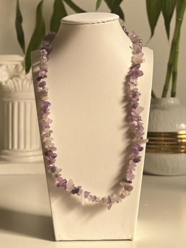 قلادة حجر الجمشت