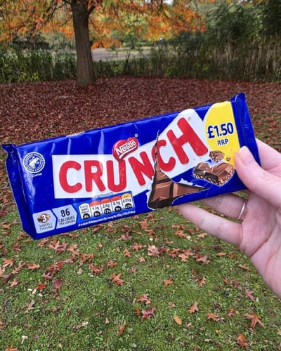 لوح شوكولاتة نستله كرانش بالحليب مع الأرز المقرمش...