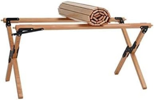 طاولة خشبية قابلة للطي