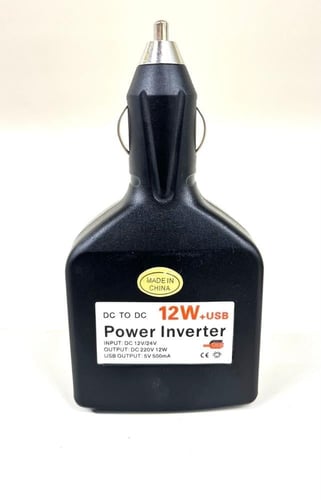 محول كهرباء على الولاعة 120 واط