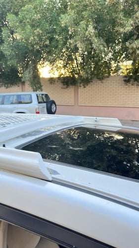 سله فوق السيارة برادو