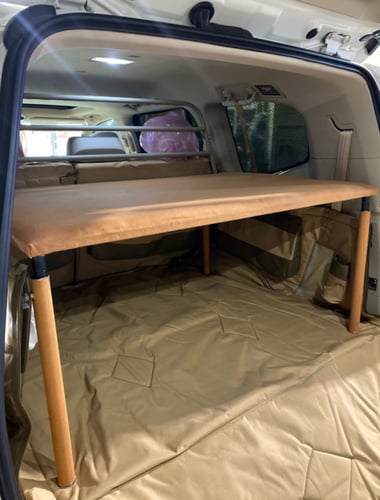 طبق لاندكروزر 2022 وفوق