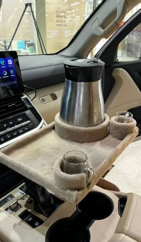 Base of the kettle with table for all cars
