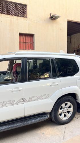 سله فوق السيارة برادو