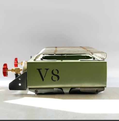 موقد الهليبا V8 زيتي بدون قداح مع الهوز والجراب