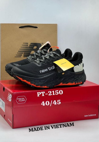 new balance fresh foam اسود مع برتقالي
