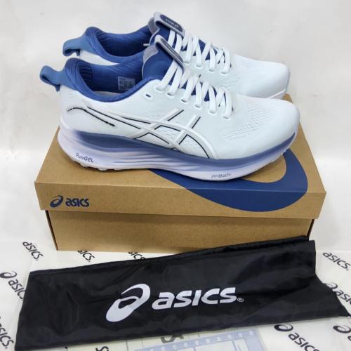 Asics Kayano 32 ابيض مع ازرق