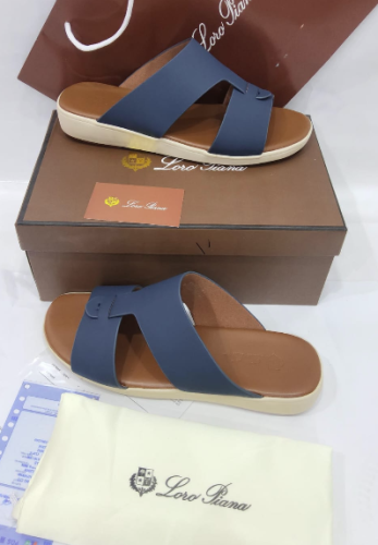 Loro Piana سليبر لورو بيانا