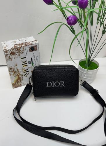 Dior شنطة اسود