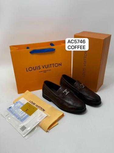 LOUIS VUITTON Major Loafer بني رسمي