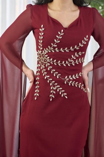 فستان أرغوان