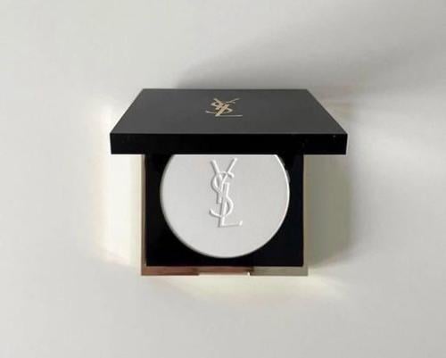 ايف سان لوران بودرة اول اورز هايبر فينيش درجة يوني...