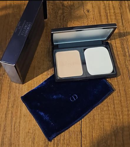 بودرة اساس مضغوطة درجه 010