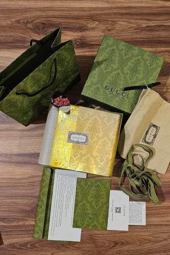 بوكس قوتشي شامل ملحقات واضاءة