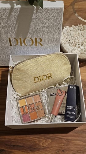 بوكس ديور اختيار عميلة