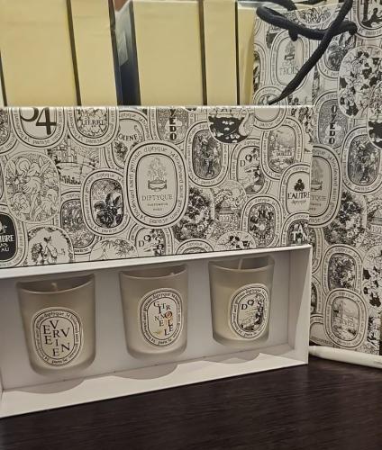 شموع الفاخرة من ماركة ديبتك