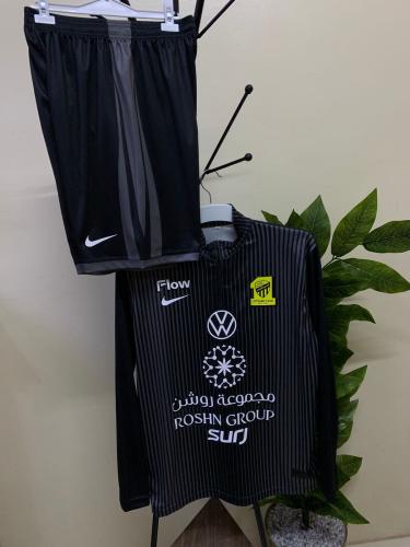 طقم الاتحاد الاسود 2026