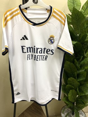 تيشيرت ريال مدريد الابيض