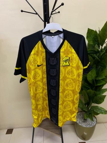 تيشيرت الاتحاد الكلاسيكي