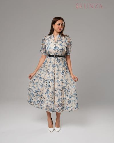 فستان بزهور زرقاء