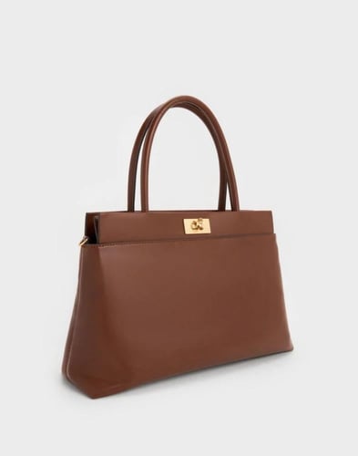 حقيبة يد نسائية بمقبض علوي تصميم كلاسيك