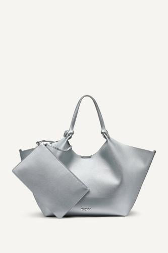 حقيبة يد نسائية DKNY جلد فاخر حجم small – تصميم هو...