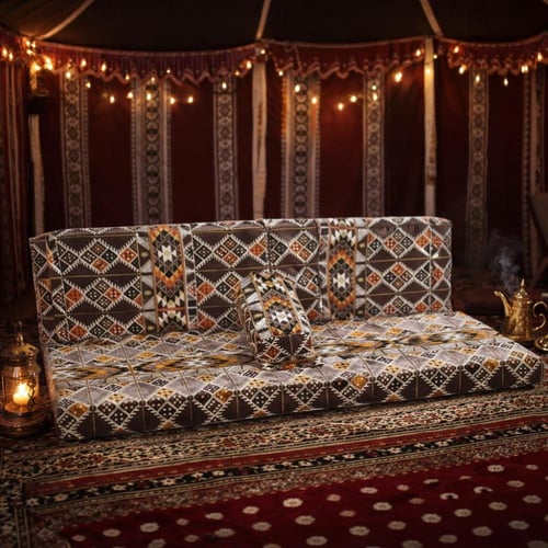 جلسات أرضية منوعة بالطلب قماش مخمل تركي